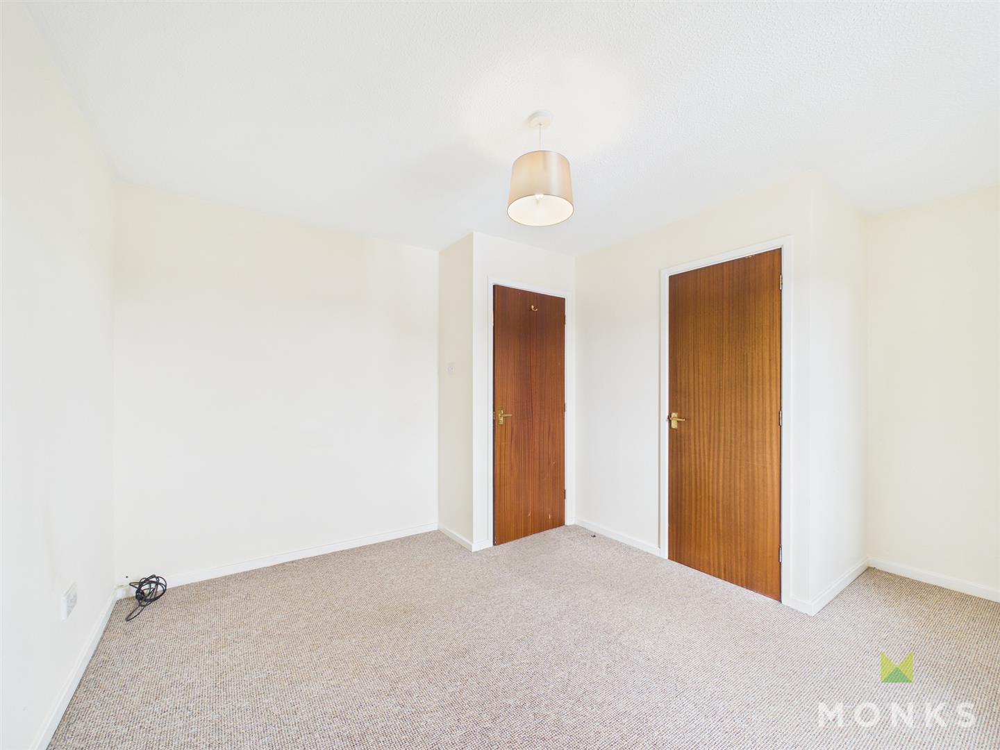 6 White Meadow Close, Shrewsbury, SY1 3SU For Sale